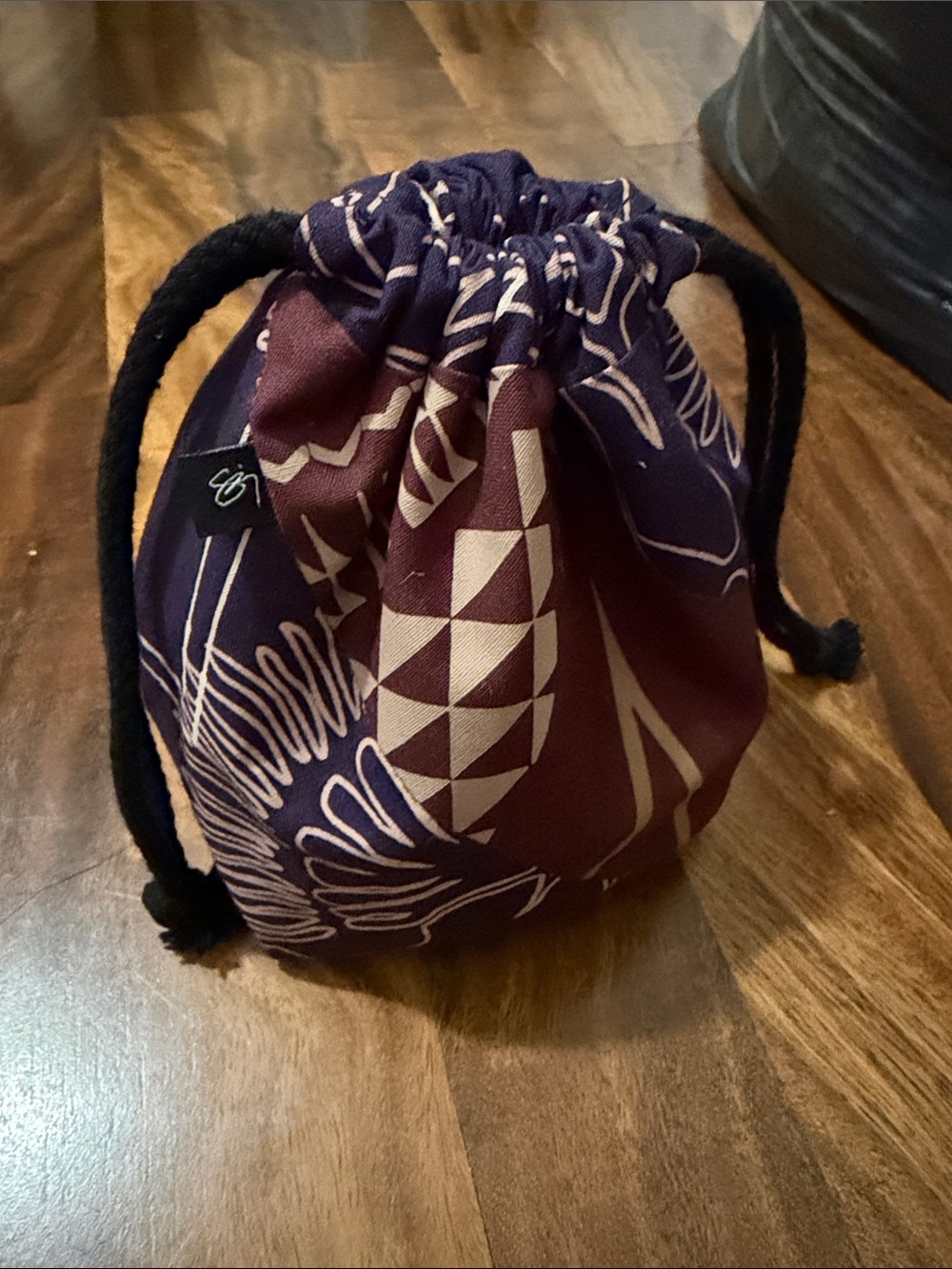 Sig Zane Pouch Small drawstring - Picture 4 of 4